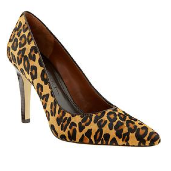 Gorgeous Report: Banana Republic Garrah Pump - Stylish Life for Moms