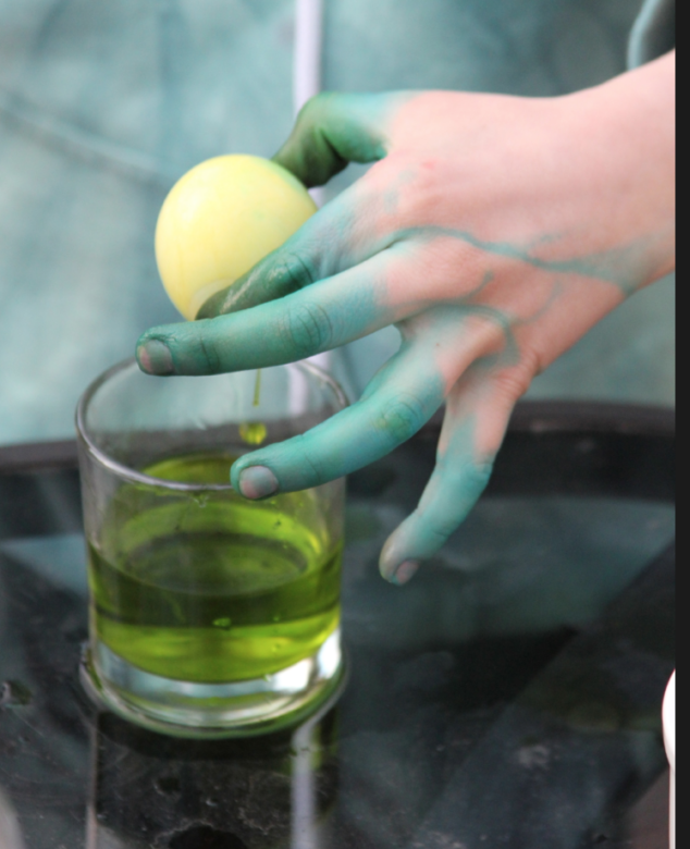 Daily Diary The Fun of Dying Easter Eggs Stylish Life for Moms