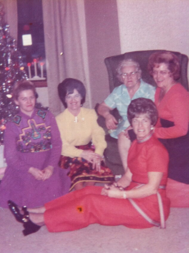 Back: Ruth, Joan, Nana, Jean Front: Rita - 1968