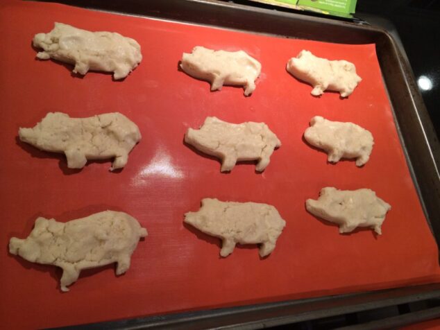 Pig Sugar Cookies