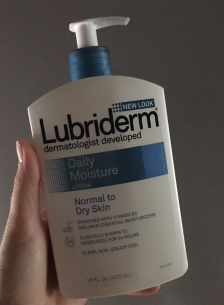 Lubriderm is Perfect for Him and Her #BattleoftheMedicineCabinet - Stylish Life for Moms