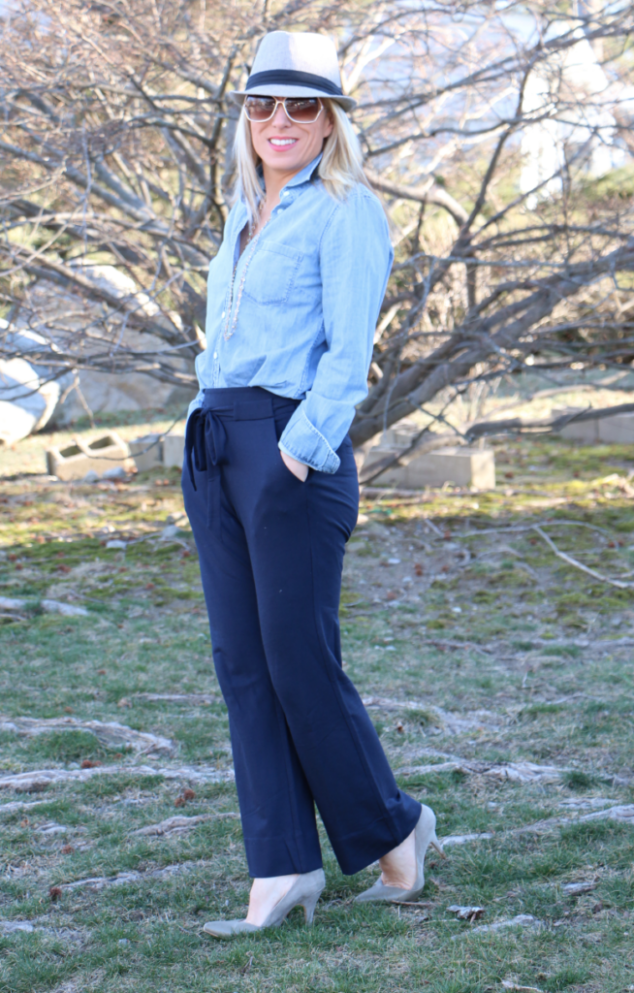 cabi Easy Crop Pants - Stylish Life for Moms