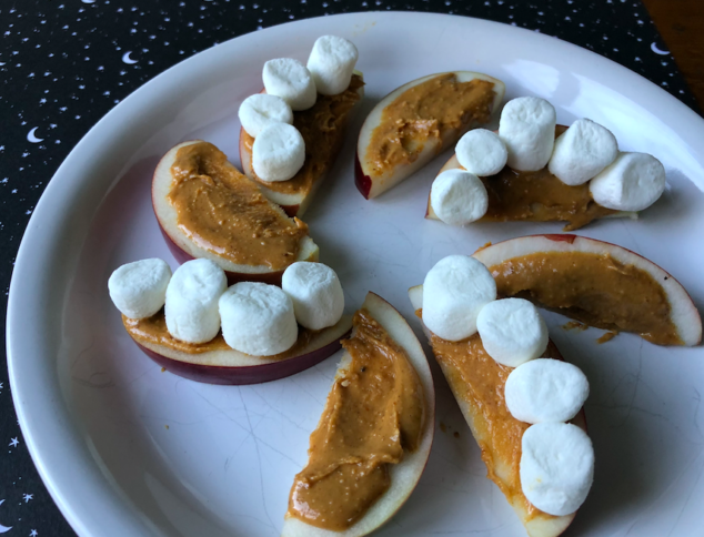 DIY Halloween Treat for Kids: Monster Teeth