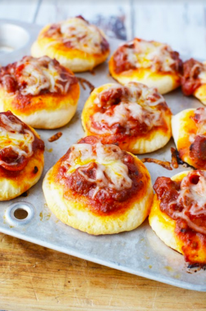 Pizza Appetizer Snack Cups - Stylish Life for Moms