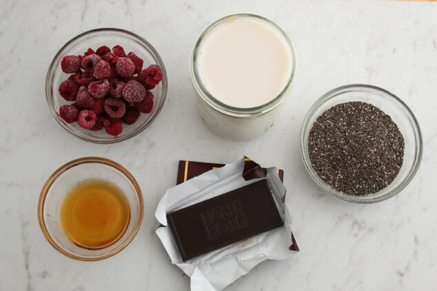 Ingredients for Raspberry Chocolate Chia Pudding