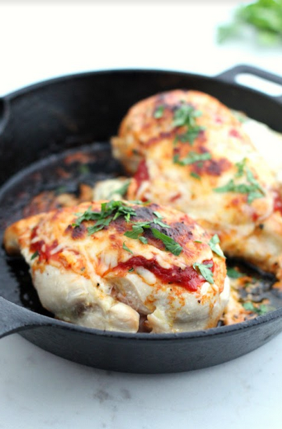 Keto Lasagna Stuffed Skillet Chicken