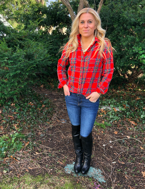 How to Wear a Plaid Shirt - Stylish Life for Moms