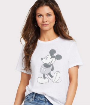 What to Wear to Disney World - Stylish Life for Moms