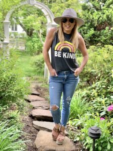 Be Kind Tee Shirt Options - Stylish Life for Moms