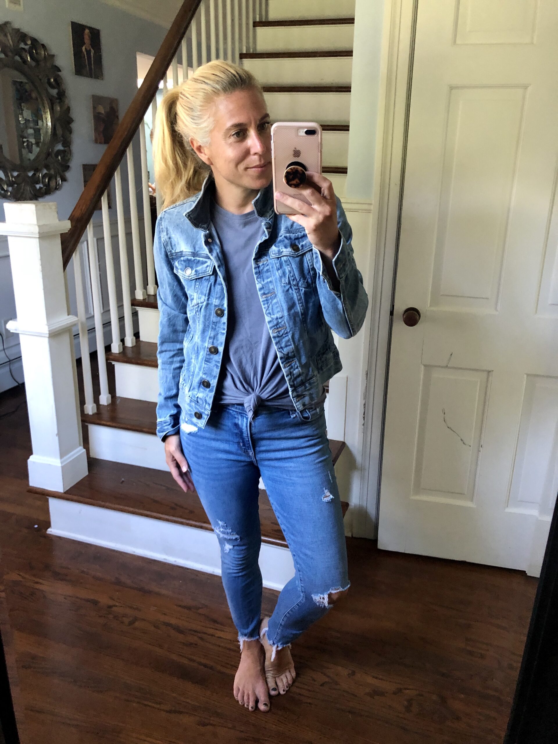 How to Look Good in Jeans - Stylish Life for Moms