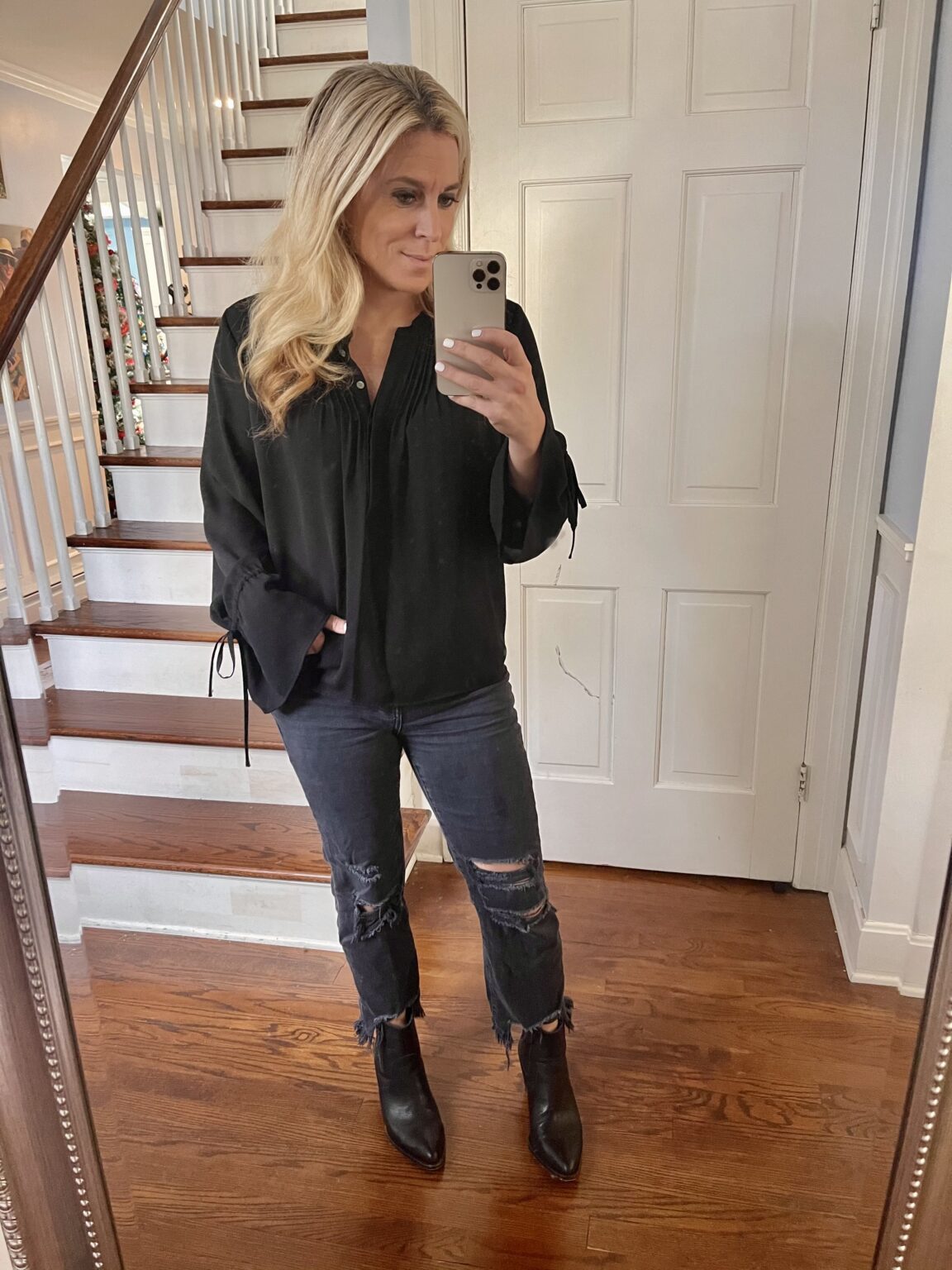 What to Wear with Black Shirt - 6 Styles - Stylish Life for Moms