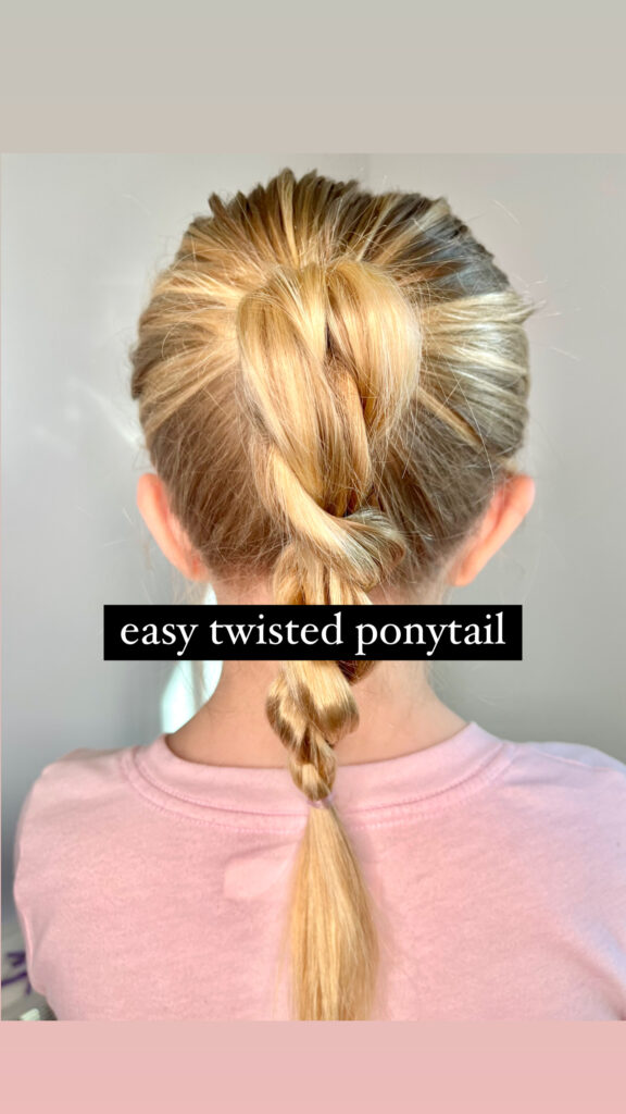 5 Simple Hairstyles for Moms