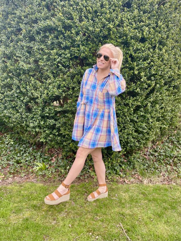 How to Style a Shirtdress - Stylish Life for Moms