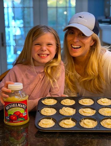 Easy Peanut Butter Banana Muffins made with MUSSELMAN’S AppleSauce