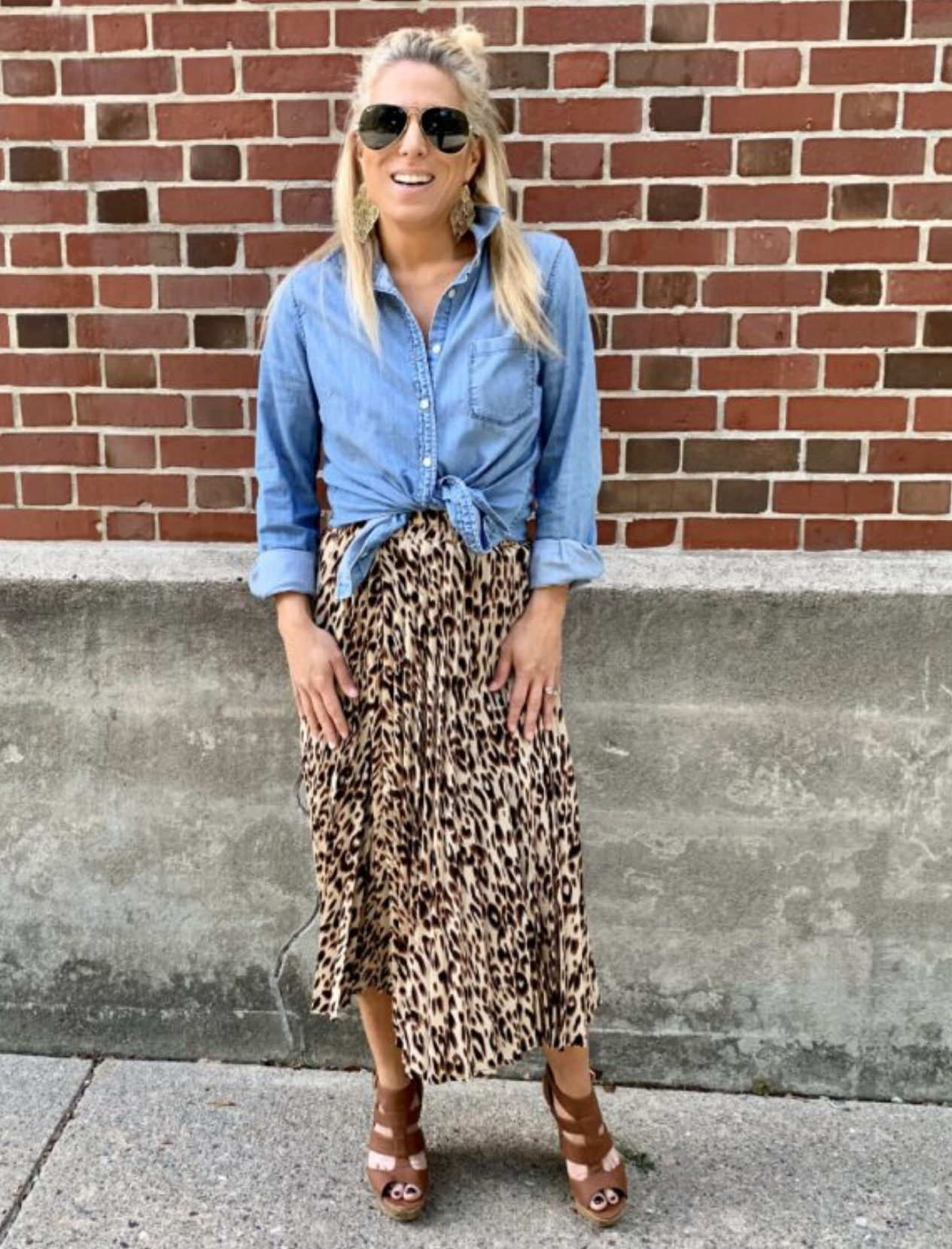 What Shirt to Wear with Maxi Skirt - Stylish Life for Moms