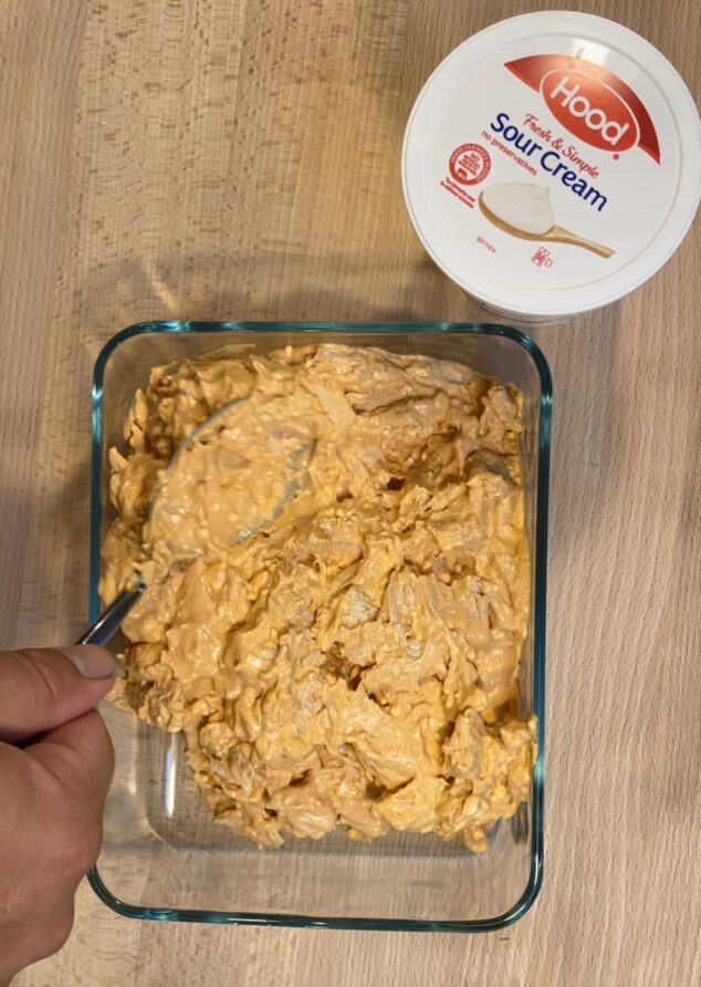 Buffalo Chicken Dip with Sour Cream