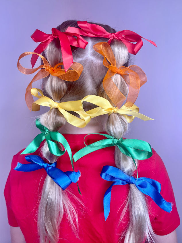 rainbow hairstyle - bubble pigtails