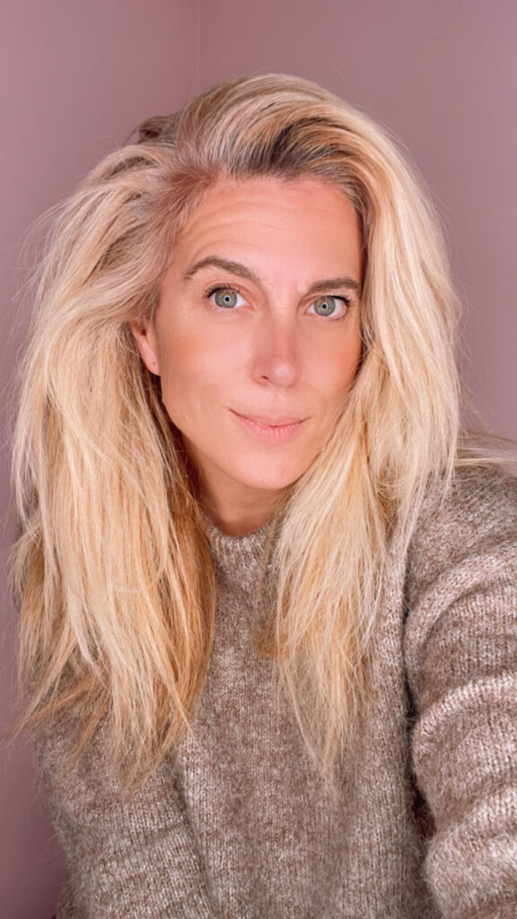 How To Do 2 Strand Twist Braids On Your Hair Stylish Life For Moms