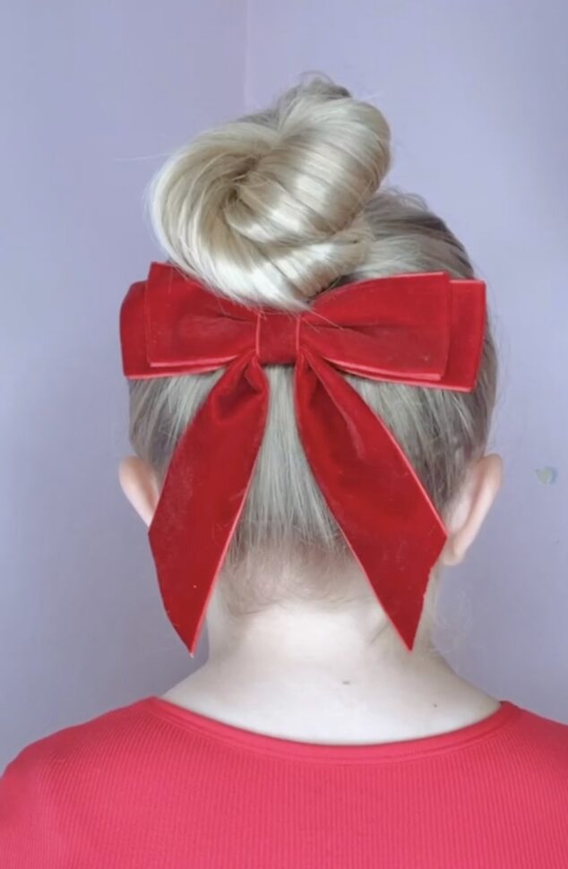 Cute Holiday Hairstyle